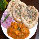 Kulcha with Gravy Paneer/Chicke